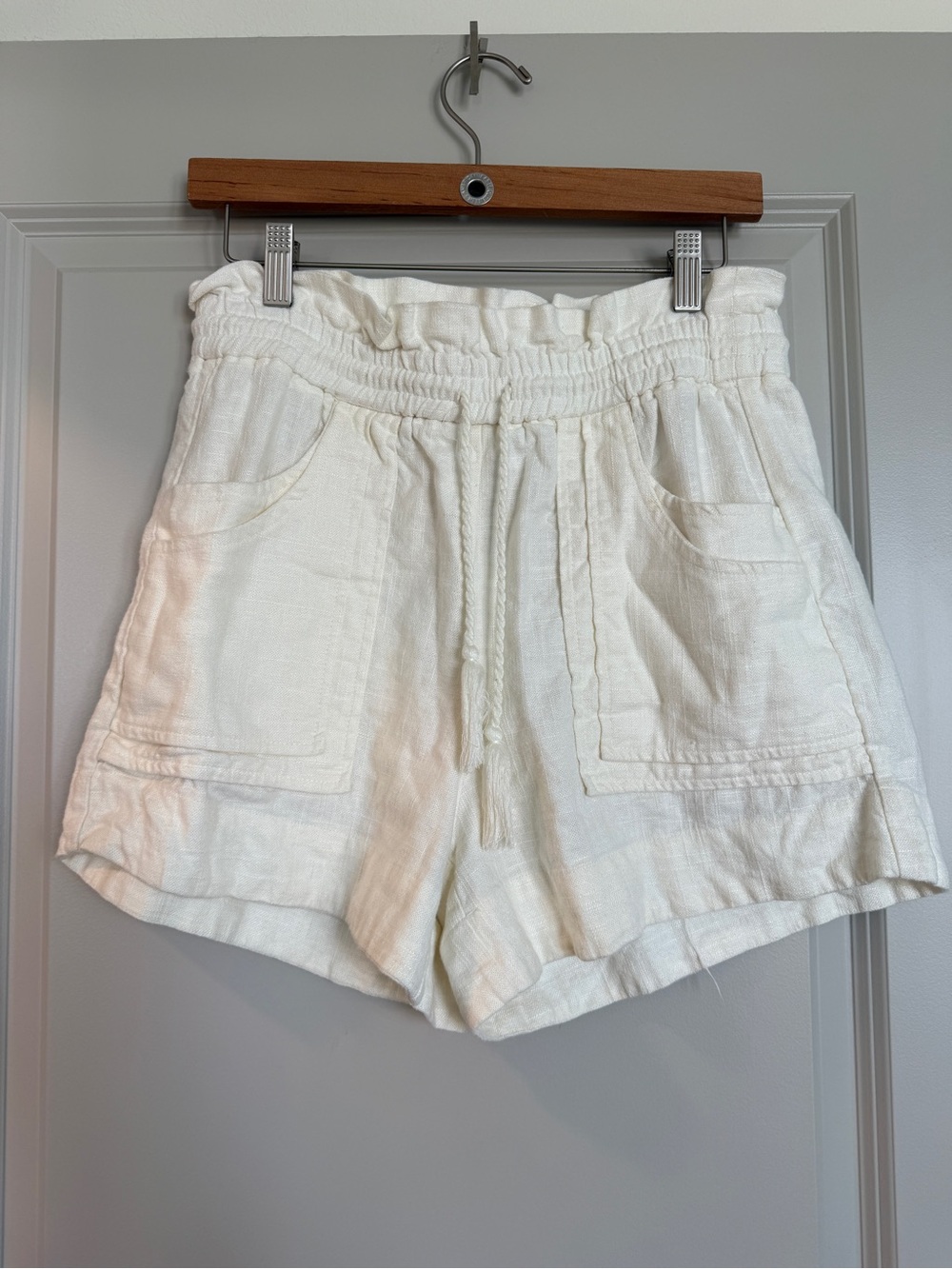 House of harlow 1960 linen shorts